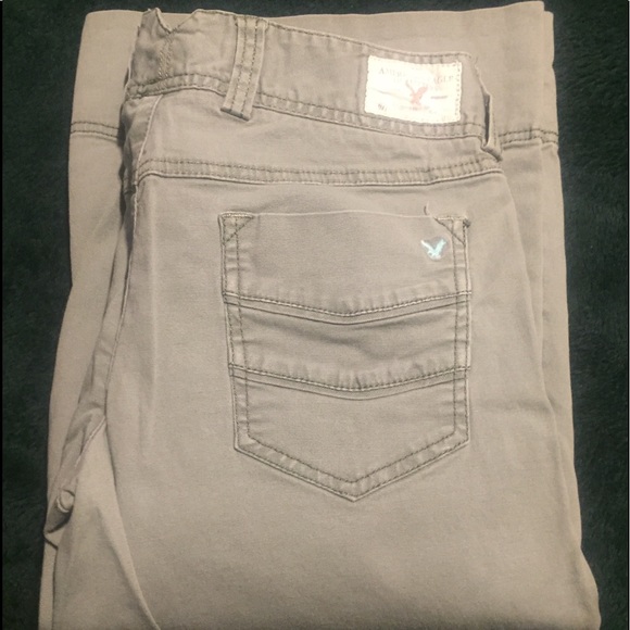 American Eagle 5 Pocket Capris Size 6 - Picture 2 of 10